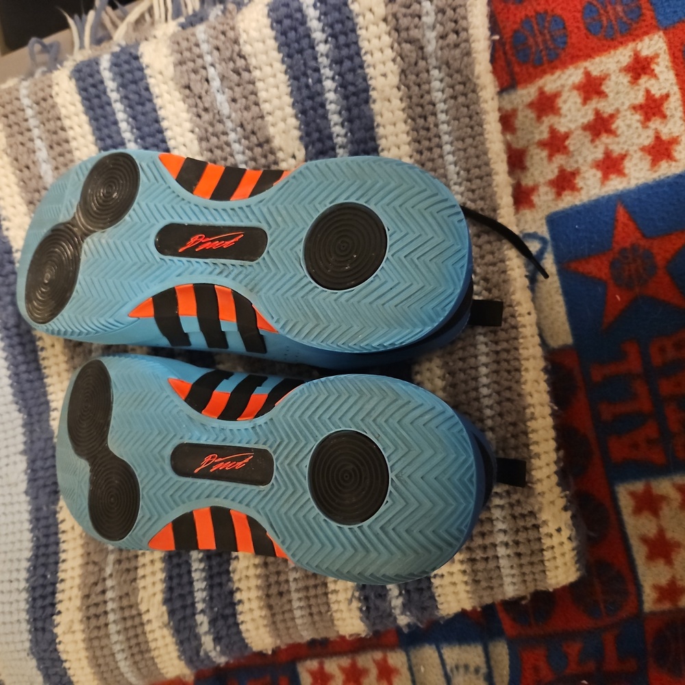 Don Mitchell Size 12 Blue Basketball Shoes - Picture 3 of 3